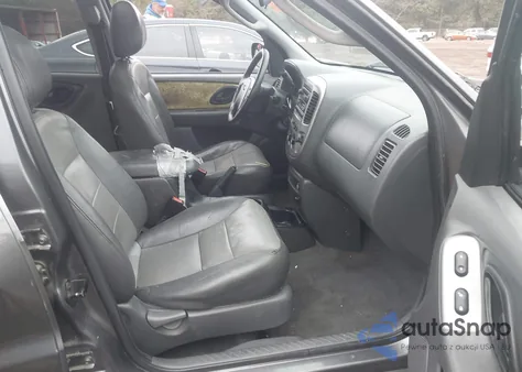 2003 Ford Escape Xlt from USA, damaged, VIN 1FMYU93113KB94431